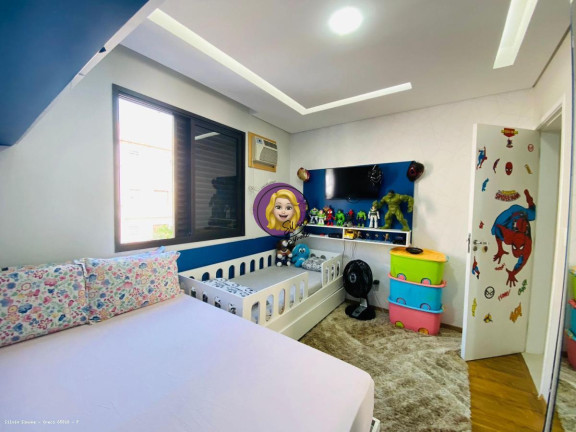 Imagem Casa com 3 Quartos à Venda, em Boqueirão - Santos Imagem Casa com 3 Quartos à Venda, em Boqueirão - Santos