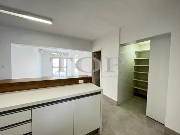 Imagem Apartamento com 3 Quartos à Venda, 350 m² em Pitangueiras - Guarujá Imagem Apartamento com 3 Quartos à Venda, 350 m² em Pitangueiras - Guarujá