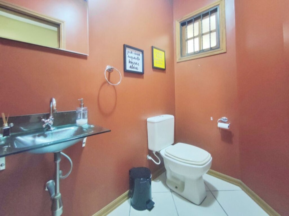 Imagem Casa com 2 Quartos à Venda, 194 m² em Jardim Botânico - Porto Alegre