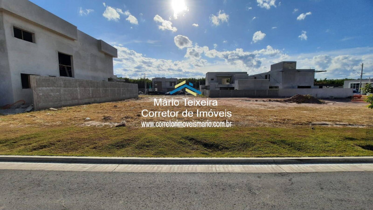 Terreno em Condomínio à Venda, 451 m² em Urbanova - São José Dos Campos