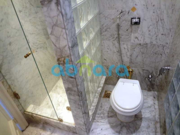 Imagem Apartamento com 4 Quartos à Venda, 250 m² em Copacabana - Rio De Janeiro Imagem Apartamento com 4 Quartos à Venda, 250 m² em Copacabana - Rio De Janeiro