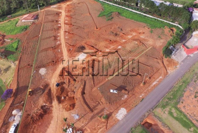 Imagem Terreno à Venda, 140 m² em Centro Industrial Rafael Diniz - Bragança Paulista Imagem Terreno à Venda, 140 m² em Centro Industrial Rafael Diniz - Bragança Paulista