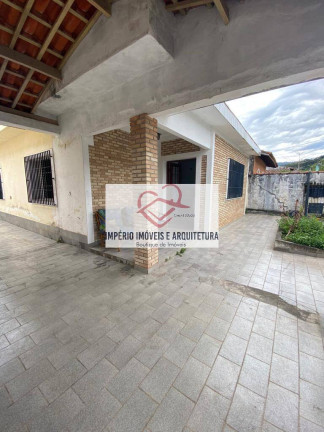 Imagem Casa com 3 Quartos à Venda, em Centro - Caraguatatuba Imagem Casa com 3 Quartos à Venda, em Centro - Caraguatatuba