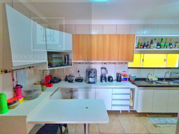 Imagem Casa com 5 Quartos à Venda, 450 m² em Centro - Caucaia