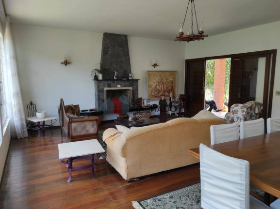 Imagem Casa com 3 Quartos à Venda, 210 m² em Albuquerque - Teresópolis Imagem Casa com 3 Quartos à Venda, 210 m² em Albuquerque - Teresópolis