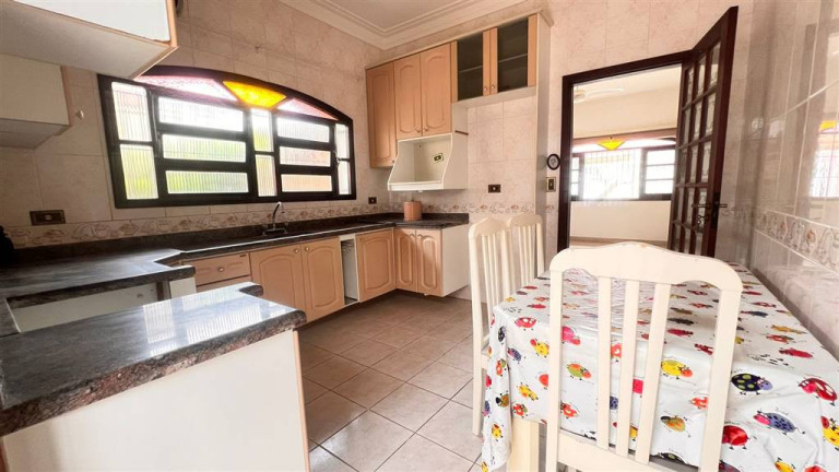 Imagem Casa com 3 Quartos à Venda, em Caiçara - Praia Grande Imagem Casa com 3 Quartos à Venda, em Caiçara - Praia Grande