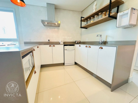 Imagem Apartamento com 3 Quartos à Venda, 126 m² em Centro - Balneário Camboriú