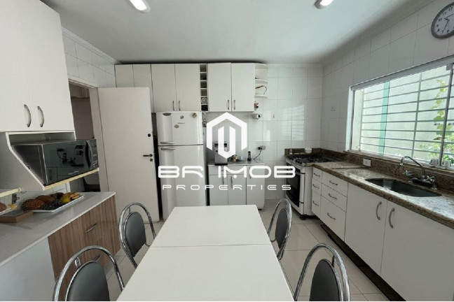 Imagem Casa com 3 Quartos à Venda, 208 m² em água Rasa - São Paulo