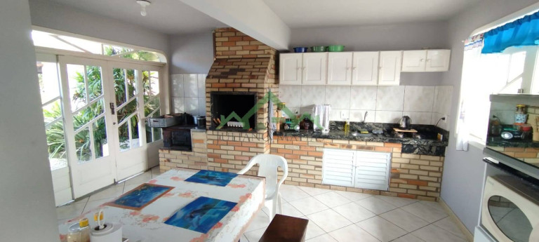 Imagem Casa com 3 Quartos à Venda, 145 m² em Pinheiros - Balneário Barra Do Sul