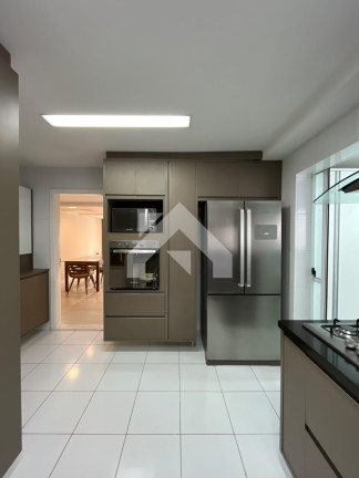 Imagem Apartamento com 3 Quartos à Venda, 235 m² em Alphaville - Barueri Imagem Apartamento com 3 Quartos à Venda, 235 m² em Alphaville - Barueri