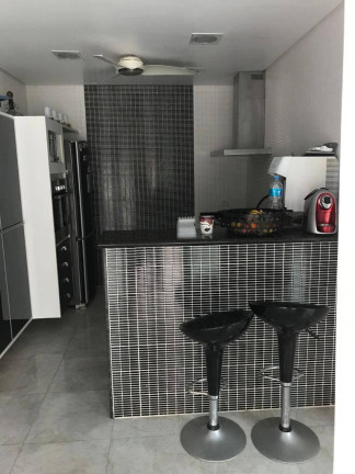 Imagem Casa com 5 Quartos à Venda, em Enseada - Guarujá Imagem Casa com 5 Quartos à Venda, em Enseada - Guarujá