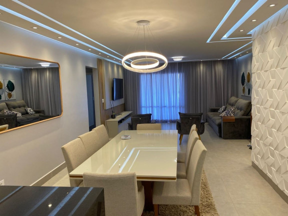 Apartamento com 3 Quartos à Venda, 145 m² em Vila Guilhermina - Praia Grande
