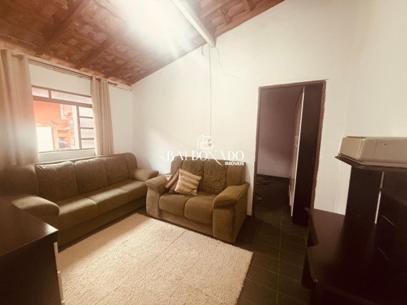 Imagem Casa com 3 Quartos à Venda, 250 m² em Centro - Joanópolis Imagem Casa com 3 Quartos à Venda, 250 m² em Centro - Joanópolis