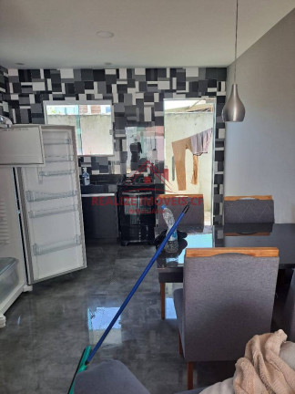 Imagem Casa com 6 Quartos à Venda, 150 m² em Guriri - Cabo Frio Imagem Casa com 6 Quartos à Venda, 150 m² em Guriri - Cabo Frio