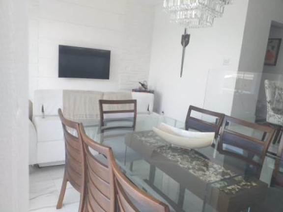 Imagem Sobrado com 6 Quartos à Venda, 320 m² em Arujá Country Club - Arujá Imagem Sobrado com 6 Quartos à Venda, 320 m² em Arujá Country Club - Arujá
