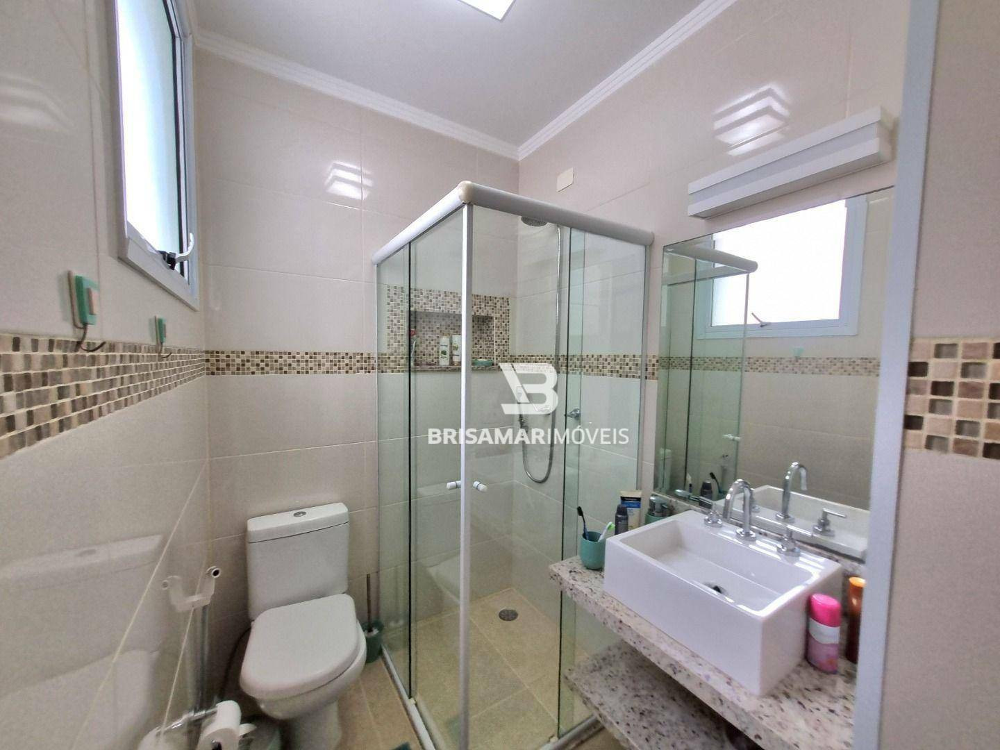 Imagem Apartamento com 4 Quartos à Venda, 220 m² em Pitangueiras - Guarujá