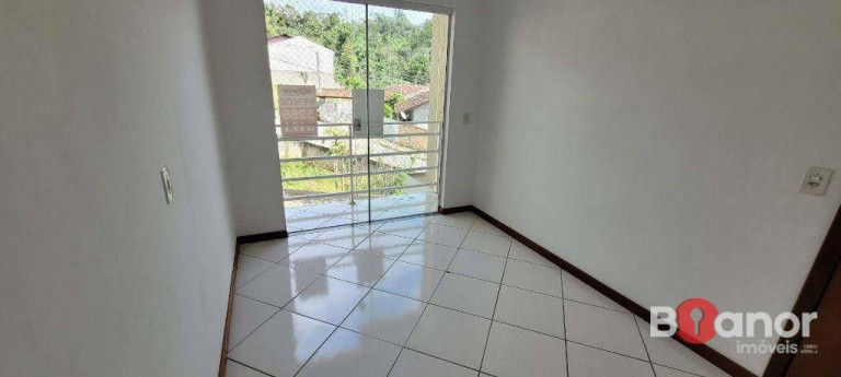 Imagem Casa com 2 Quartos para Alugar, 65 m² em Escola Agrícola - Blumenau Imagem Casa com 2 Quartos para Alugar, 65 m² em Escola Agrícola - Blumenau