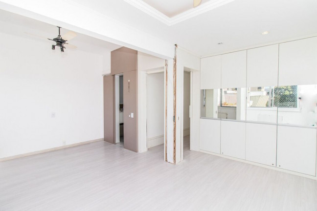 Imagem Apartamento com 3 Quartos à Venda, 96 m² em Bom Fim - Porto Alegre