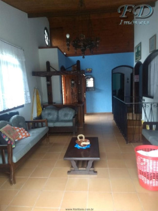 Chácara com 5 Quartos à Venda, 1.085 m² em Vila Renascença - Mairiporã