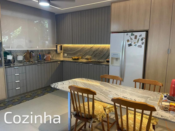 Imagem Casa com 4 Quartos à Venda, 200 m² em Ilha Dos Ayres - Vila Velha Imagem Casa com 4 Quartos à Venda, 200 m² em Ilha Dos Ayres - Vila Velha