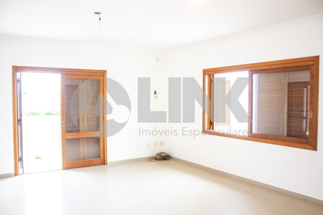 Imagem Imóvel com 3 Quartos à Venda, 251 m² em Vila Ipiranga - Porto Alegre