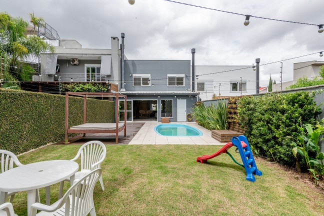 Imagem Casa de Condomínio com 3 Quartos à Venda, 320 m² em Vila Nova - Porto Alegre Imagem Casa de Condomínio com 3 Quartos à Venda, 320 m² em Vila Nova - Porto Alegre