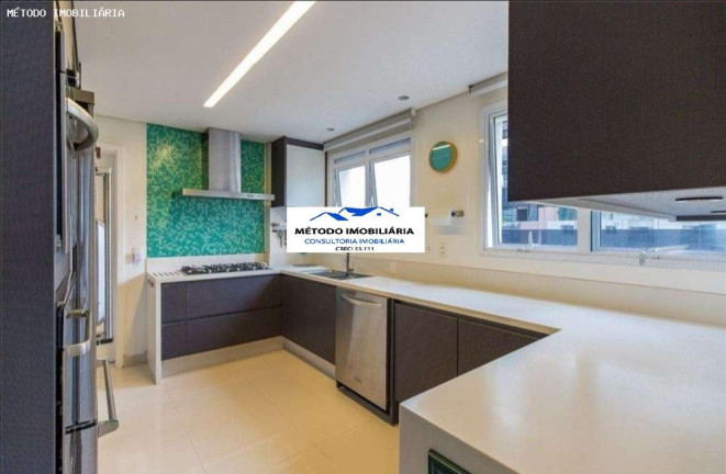 Imagem Imóvel com 3 Quartos à Venda, 201 m² em Itaim Bibi - São Paulo