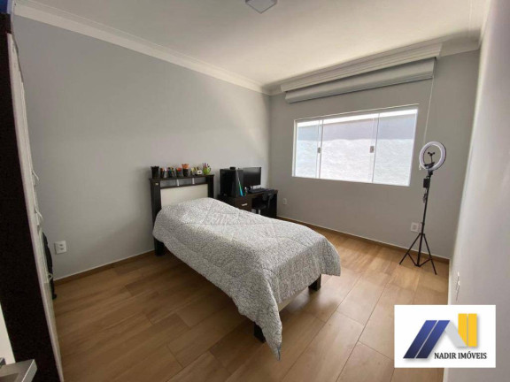 Imagem Casa com 3 Quartos à Venda, 180 m² em Serra Morena - Pouso Alegre Imagem Casa com 3 Quartos à Venda, 180 m² em Serra Morena - Pouso Alegre