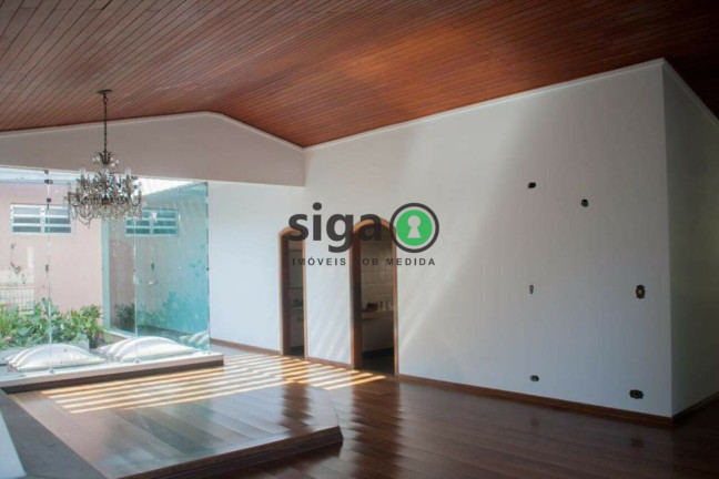 Casa com 4 Quartos à Venda, 530 m² em Brooklin - São Paulo