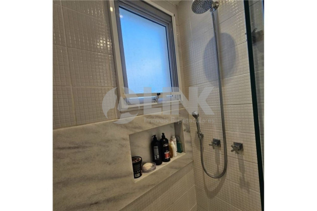 Imagem Apartamento com 3 Quartos à Venda, 70 m² em Passo Da Areia - Porto Alegre Imagem Apartamento com 3 Quartos à Venda, 70 m² em Passo Da Areia - Porto Alegre