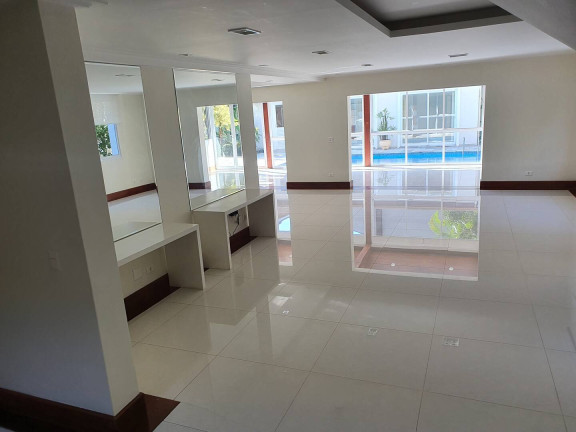 Imagem Casa com 3 Quartos à Venda, 400 m² em Alphaville Residencial Dois - Barueri Imagem Casa com 3 Quartos à Venda, 400 m² em Alphaville Residencial Dois - Barueri