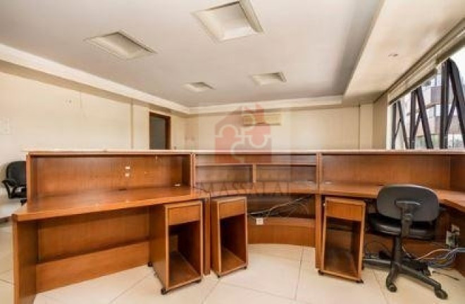 Imagem Sala Comercial à Venda, 115 m² em Santana - Porto Alegre Imagem Sala Comercial à Venda, 115 m² em Santana - Porto Alegre