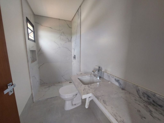 Imagem Sobrado com 4 Quartos à Venda, 213 m² em Jardins Barcelona - Senador Canedo