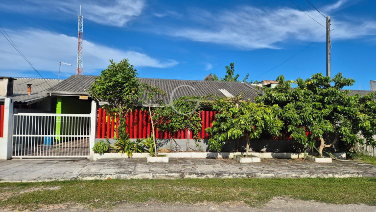 Imagem Casa com 3 Quartos à Venda, 177 m² em Leblon - Pontal Do Paraná Imagem Casa com 3 Quartos à Venda, 177 m² em Leblon - Pontal Do Paraná