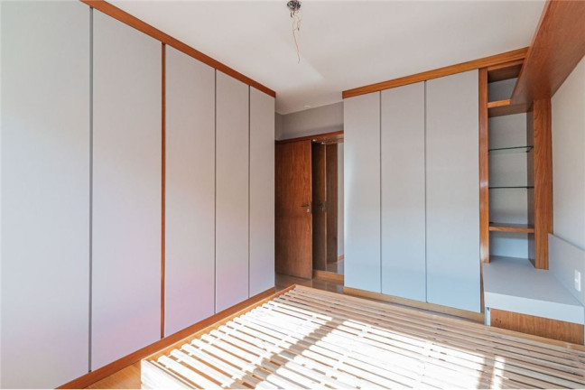 Imagem Apartamento com 2 Quartos à Venda, 87 m² em Centro Histórico - Porto Alegre