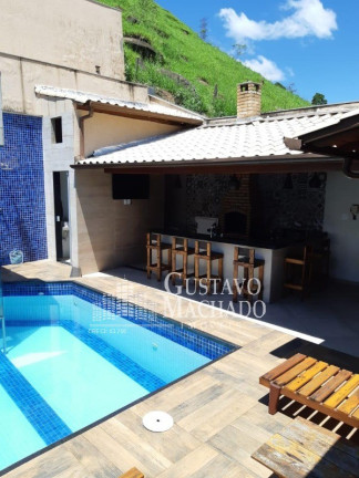 Casa com 3 Quartos à Venda, 600 m² em Retiro - Volta Redonda