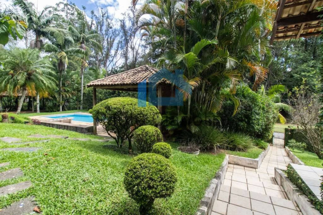 Casa de Condomínio com 3 Quartos à Venda, 456 m² em Granja Viana - Cotia