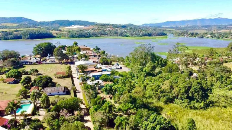 Imagem Chácara com 2 Quartos à Venda, 406 m² em Jardim Colonial - Atibaia