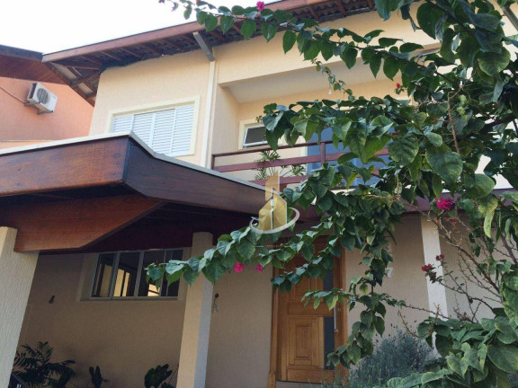 Sobrado com 4 Quartos à Venda, 230 m² em Urbanova - São José Dos Campos