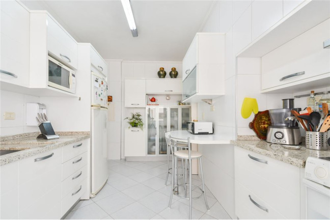 Imagem Apartamento com 3 Quartos à Venda, 145 m² em Itaim Bibi - São Paulo
