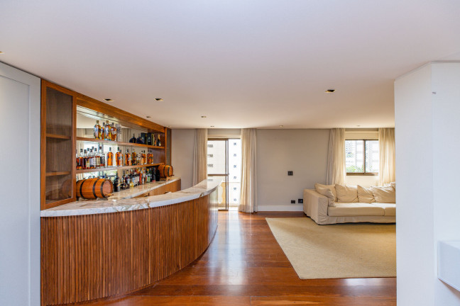 Apartamento com 4 Quartos à Venda, 150 m² em Indianópolis - São Paulo