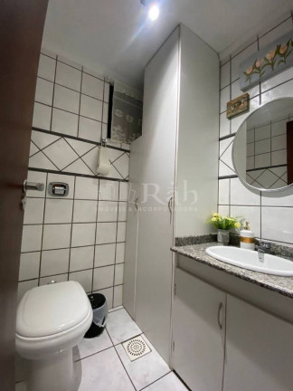 Imagem Apartamento com 3 Quartos à Venda, 149 m² em Centro - Balneário Camboriú Imagem Apartamento com 3 Quartos à Venda, 149 m² em Centro - Balneário Camboriú