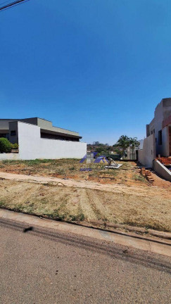 Imagem Terreno à Venda, 400 m² em Alvorada - Araçatuba Imagem Terreno à Venda, 400 m² em Alvorada - Araçatuba