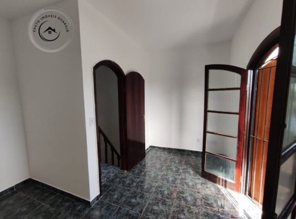 Imagem Casa com 2 Quartos à Venda, 65 m²