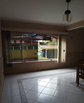 Imagem Casa com 4 Quartos à Venda ou Locação, 232 m² em Corrêas - Petrópolis