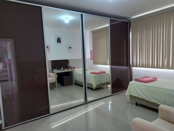 Imagem Casa com 3 Quartos à Venda, 166 m² em Bombinhas - Bombinhas