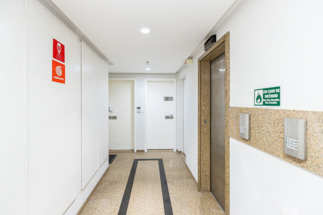 Imagem Ponto Comercial à Venda, 52 m² em Moema - São Paulo Imagem Ponto Comercial à Venda, 52 m² em Moema - São Paulo