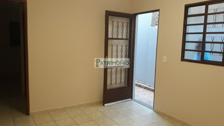 Imagem Casa com 2 Quartos à Venda, 80 m² em Jardim Europa - Jaguariúna Imagem Casa com 2 Quartos à Venda, 80 m² em Jardim Europa - Jaguariúna