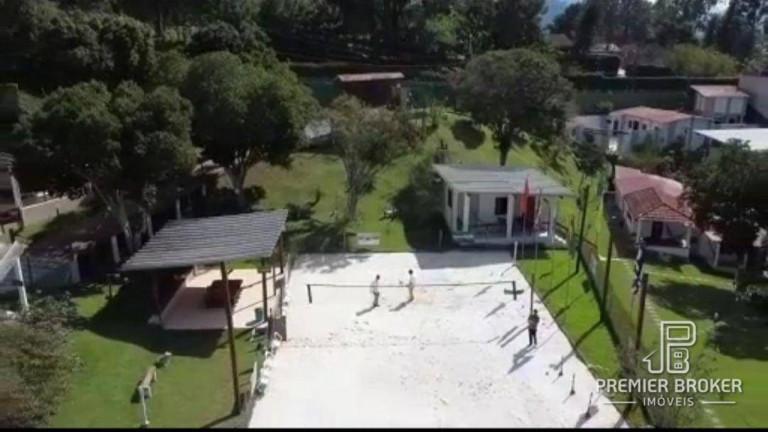 Imagem Casa com 9 Quartos à Venda, 1.000 m² em Iucas - Teresópolis