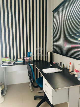 Imagem Sobrado com 3 Quartos à Venda, 400 m² em Barreiro - Araçoiaba Da Serra Imagem Sobrado com 3 Quartos à Venda, 400 m² em Barreiro - Araçoiaba Da Serra